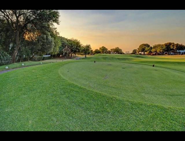 4 BEDROOM HOUSE FOR SALE IN BLUE VALLEY GOLF ESTATE